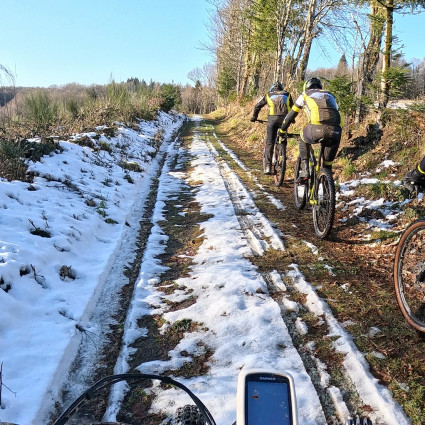 1 février 2025 - Depuis Neuvic-Entier pour 40km humides, boueux, mouillés, glissants, neigeux, avec Vincent, Yves G, Thierry, Pascal P, Stéphane et Michel