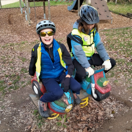 29 mars 2026 - 15km et 370m de D+ en AR Eymoutiers en finissant par les singles. La der pour Tim qui part vivre en Bretagne.